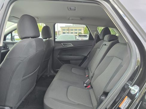 Certified 2023 Kia Sportage LX AWD/4WD image 17