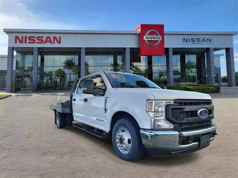 Used 2022 Ford F350 XL w/ Power Equipment Group image 8
