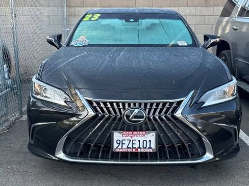 Used 2023 Lexus ES 250 w/ Premium Package AWD/4WD image 3