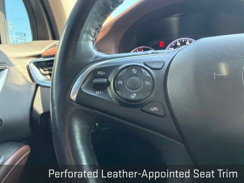 Used 2021 Buick Enclave Avenir w/ Avenir Technology Package AWD/4WD image 39