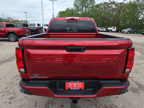 New 2026 Chevrolet Colorado LT w/ LT Convenience Package AWD/4WD image 7
