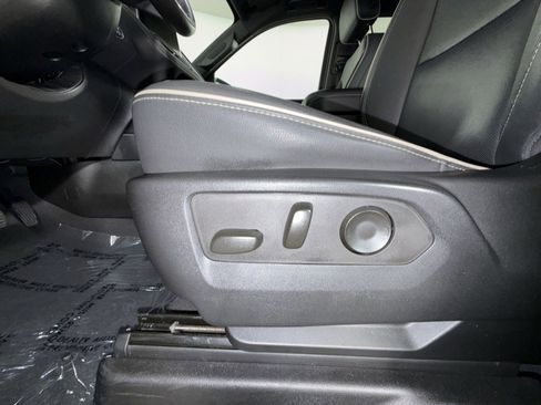 Used 2023 Chevrolet Tahoe Premier AWD/4WD image 14