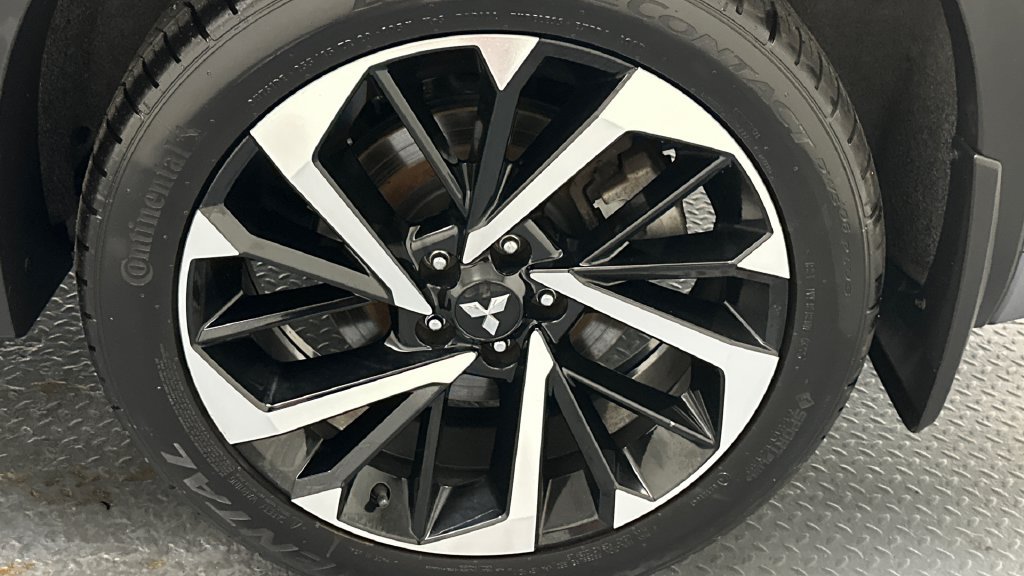 Used 2023 Mitsubishi Outlander SEL AWD/4WD image 20