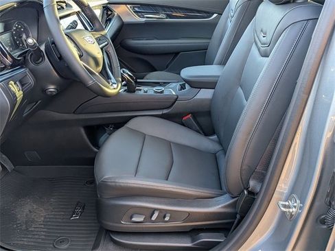 New 2025 Cadillac XT6 Premium Luxury w/ LPO, Floor Liner Package image 21