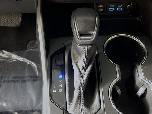 Used 2022 Toyota Highlander XSE image 24