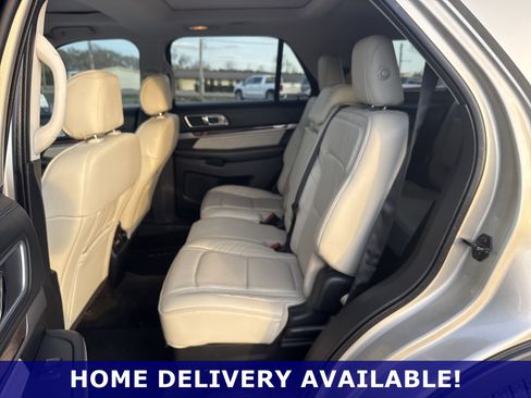 Used 2017 Ford Explorer Platinum AWD/4WD image 22