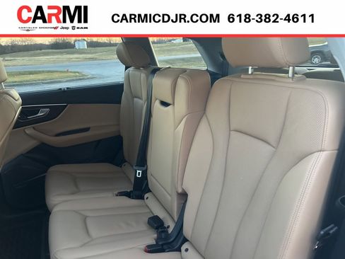 Used 2020 Audi Q7 3.0T Premium Plus image 32