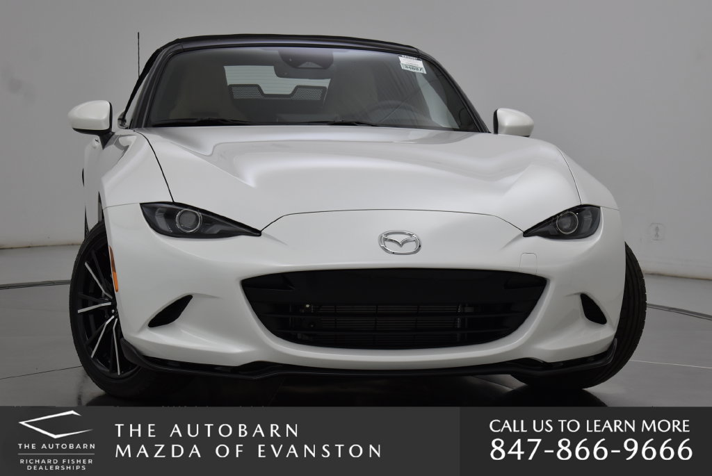 Used 2025 MAZDA MX-5 Miata Grand Touring w/ Appearance Package RWD image 4