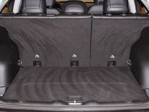 Used 2022 Jeep Compass Latitude image 14