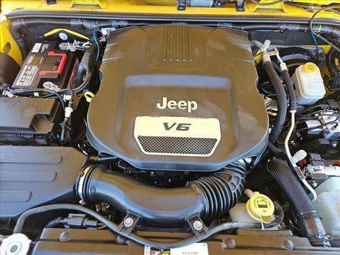 Used 2015 Jeep Wrangler Unlimited Sport w/ Trailer Tow Group image 20