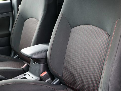 Used 2019 Mitsubishi Outlander Sport SE FWD image 28