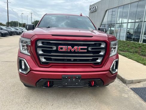 Used 2019 GMC Sierra 1500 AT4 w/ AT4 Premium Package AWD/4WD image 8