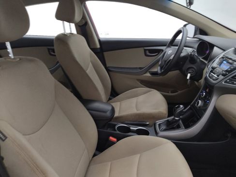Used 2016 Hyundai Elantra SE FWD image 21