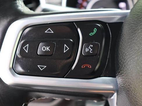 Used 2021 Jeep Wrangler Unlimited Sahara AWD/4WD image 22