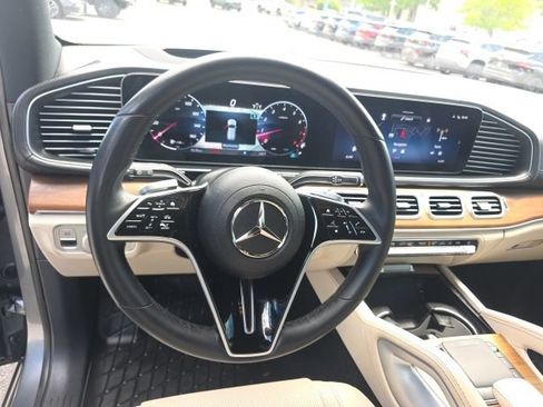 Used 2024 Mercedes-Benz GLE 580 4MATIC image 16