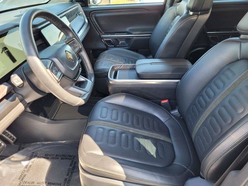 Used 2023 Rivian R1T Adventure AWD/4WD image 21