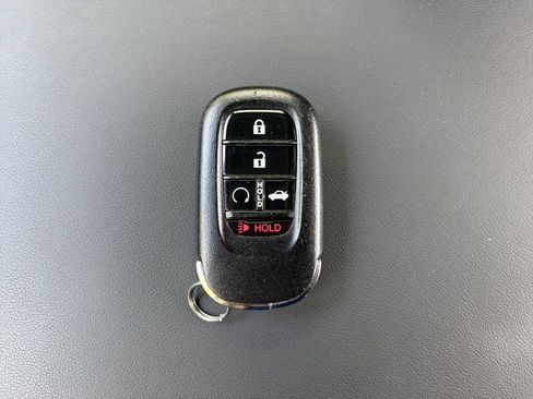 Used 2025 Honda Accord Sport image 34