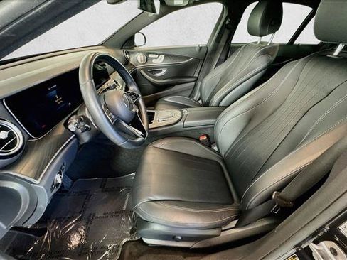 Used 2022 Mercedes-Benz E 350 Sedan image 19