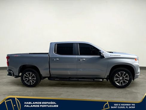 Certified 2025 Chevrolet Silverado 1500 RST AWD/4WD image 8