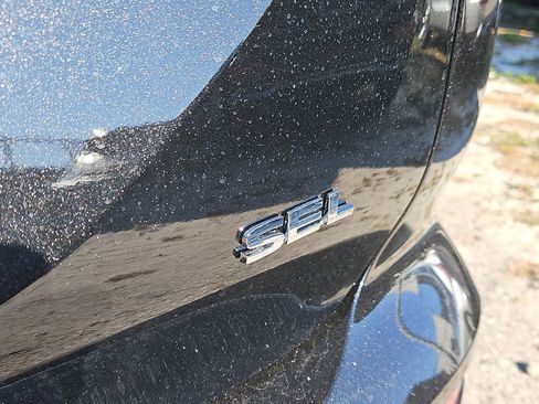 New 2026 Mitsubishi Outlander SEL FWD image 6
