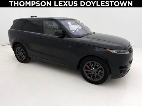Used 2023 Land Rover Range Rover Sport SE image 1