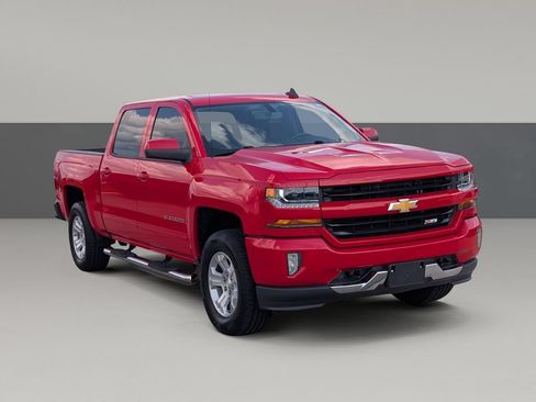 Used 2017 Chevrolet Silverado 1500 LT w/ All Star Edition AWD/4WD image 2