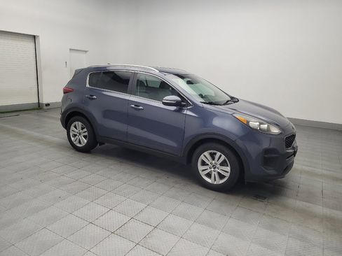 Used 2018 Kia Sportage LX w/ LX Technology Package image 11