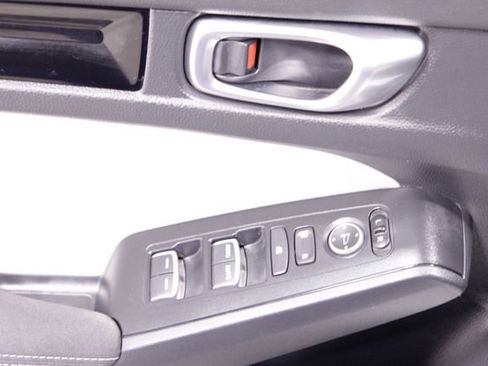 Certified 2023 Honda Civic EX image 24