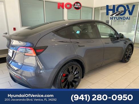Used 2022 Tesla Model Y Performance AWD/4WD image 72