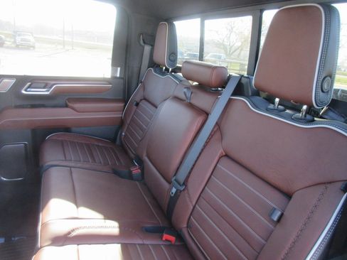 New 2026 GMC Sierra 2500 Denali Ultimate image 14