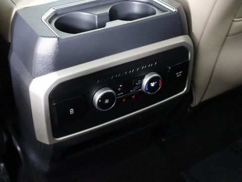 Used 2024 Ford Expedition Max Limited image 21