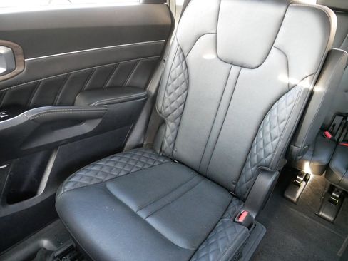 Certified 2022 Kia Sorento SX Prestige image 12