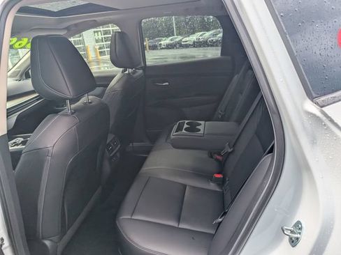 Certified 2025 Nissan Murano SL w/ Cargo Package AWD/4WD image 9