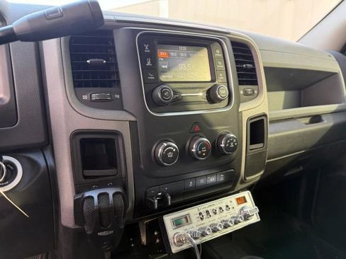 Used 2018 RAM 2500 Tradesman w/ Chrome Appearance Group image 33