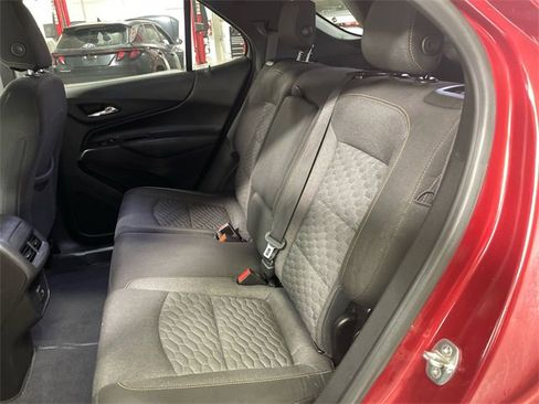 Used 2019 Chevrolet Equinox LT image 21