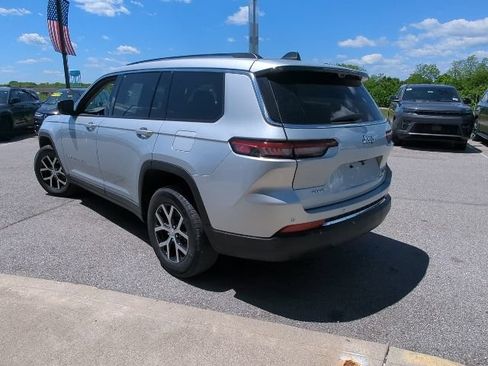 Certified 2023 Jeep Grand Cherokee L Limited w/ Luxury Tech Group II AWD/4WD image 34