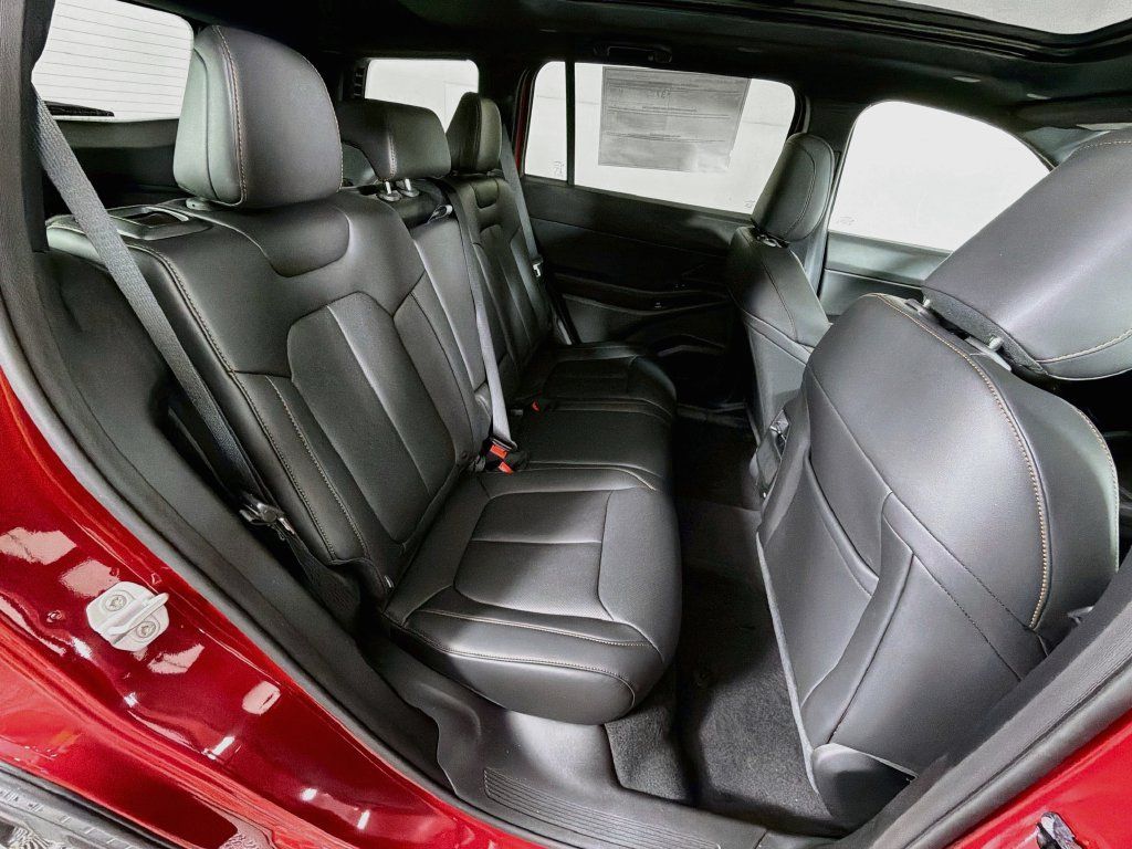 New 2026 Jeep Cherokee Limited AWD/4WD image 26