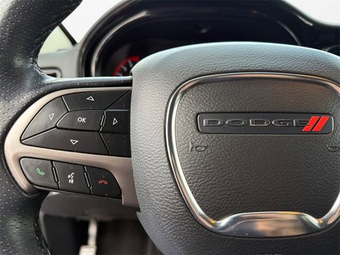 Used 2022 Dodge Durango SXT w/ Anodized Platinum Package image 25