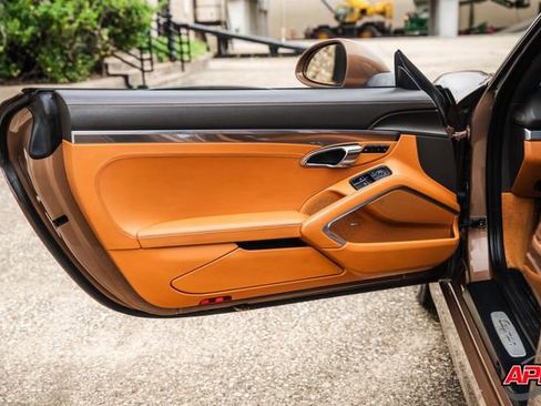Used 2014 Porsche Cayman RWD image 47