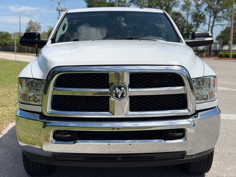 Used 2017 RAM 2500 SLT image 9