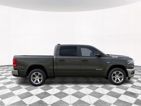 New 2026 RAM 1500 4x4 Crew Cab image 29