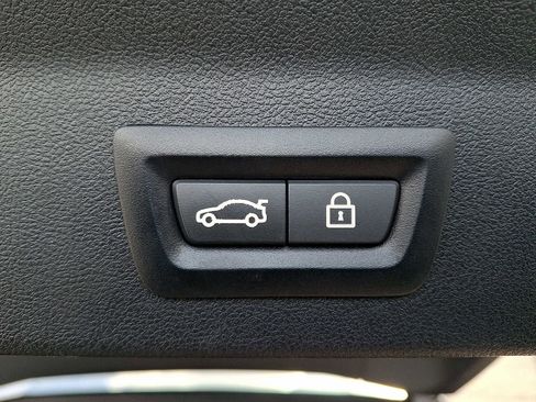 Used 2023 BMW X3 xDrive30i w/ Premium Package image 29