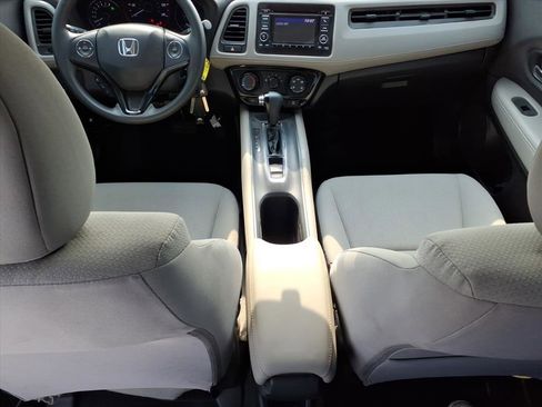 Used 2022 Honda HR-V LX image 17