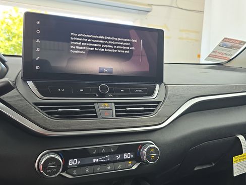 New 2025 Nissan Altima 2.5 SL image 19