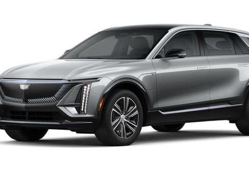 New 2025 Cadillac Lyriq Luxury image 16