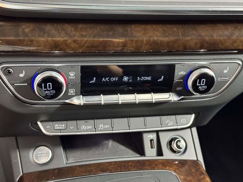 Used 2019 Audi Q5 2.0T Premium AWD/4WD image 28
