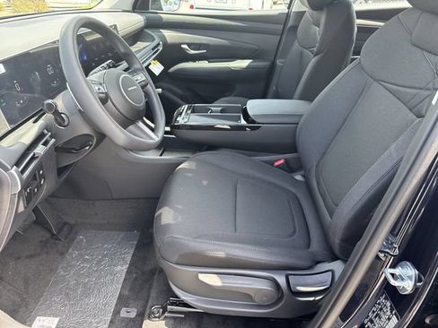 New 2026 Hyundai Tucson Blue SE AWD/4WD image 9