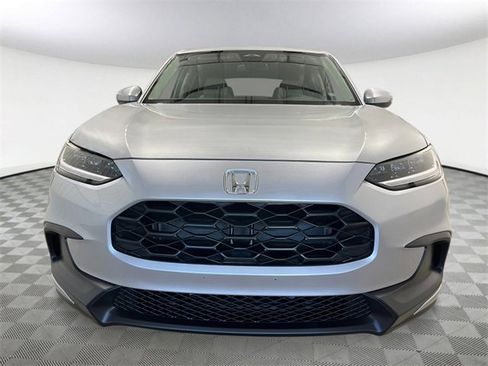 New 2026 Honda HR-V LX image 9