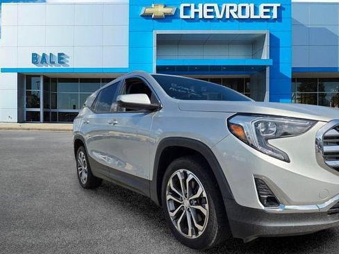 Used 2019 GMC Terrain SLT FWD image 23