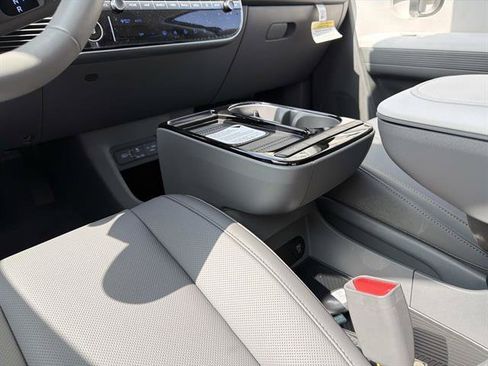 New 2026 Hyundai Ioniq 5 SEL RWD image 13